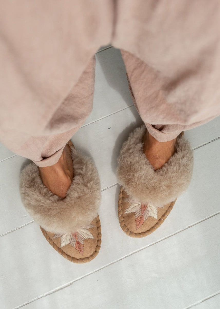 Women's Sheepskin Mules – Venus