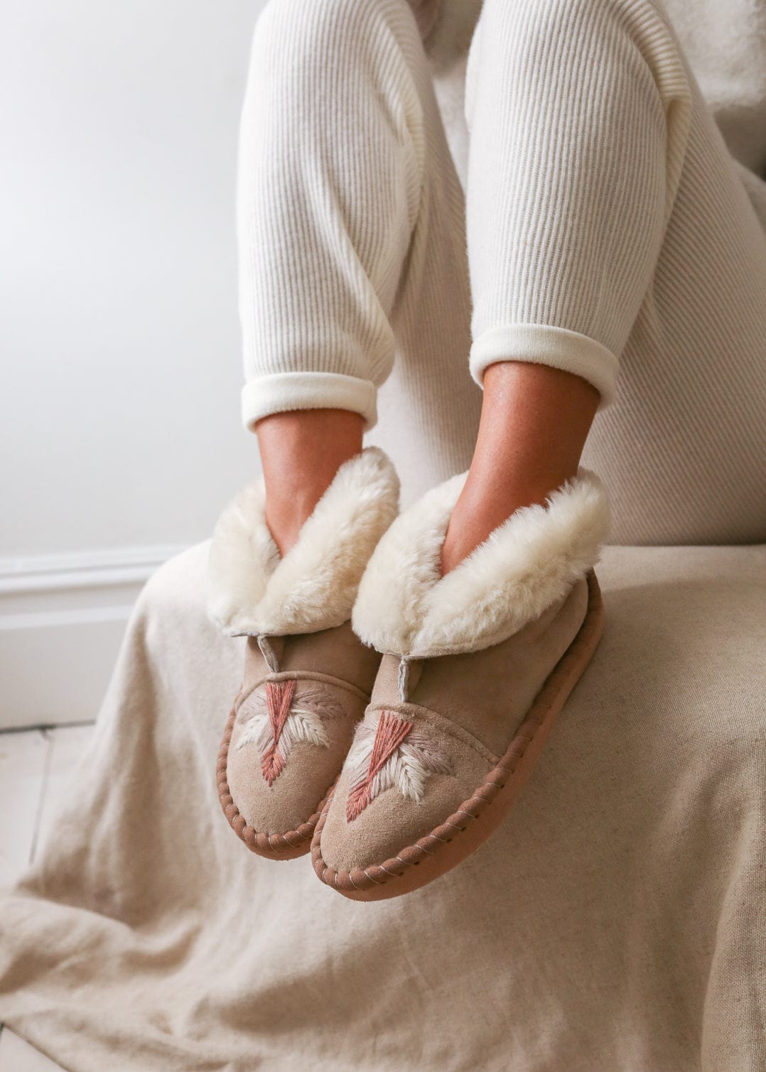 Women's Slipper Boot – Venus