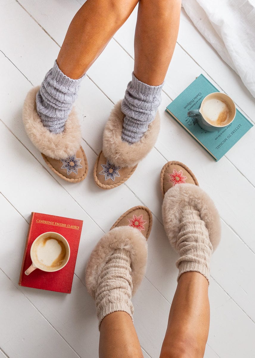 Women's Sheepskin Moccasin Slippers – Estrella – Beige/Red